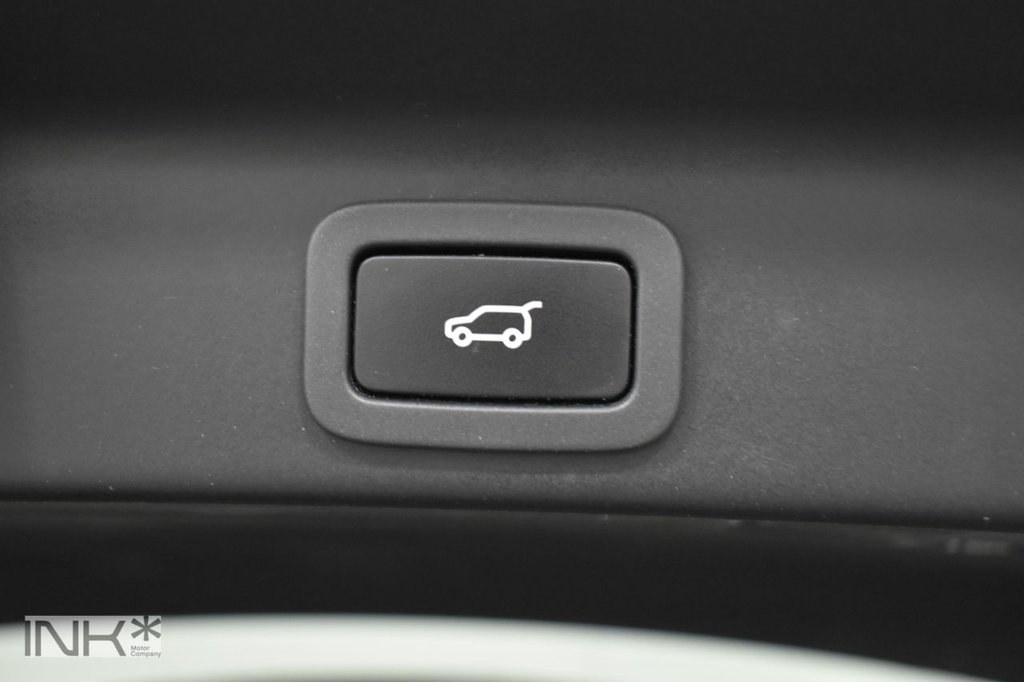 Used Jaguar F-Pace 2016 for sale - 78212719: Photo 44