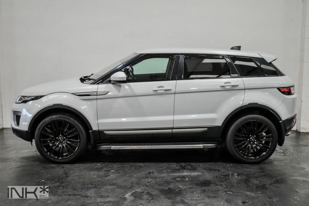 Used Land Rover Range Rover Evoque 2017 for sale - 76470493: Photo 2