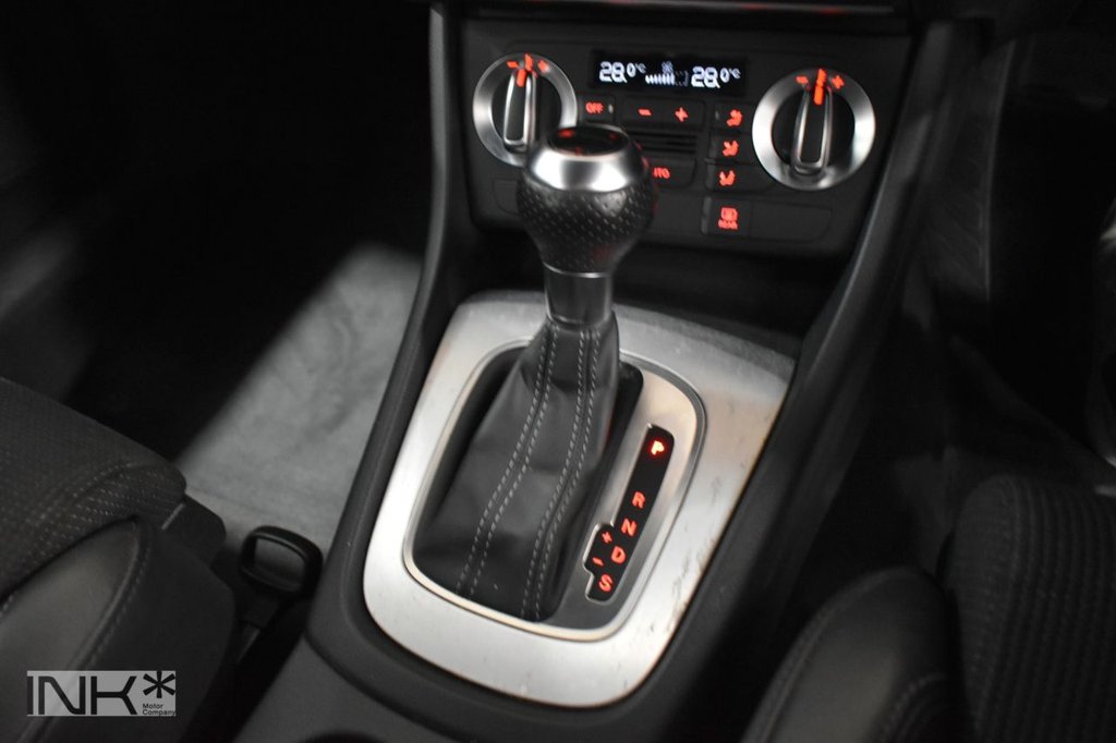 Used Audi Q3 2014 for sale - 76798237: Photo 21