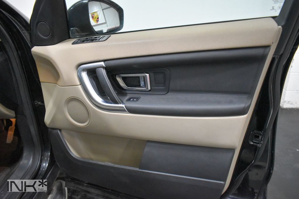 Used Land Rover Discovery Sport 2015 for sale - 77341444: Photo 42