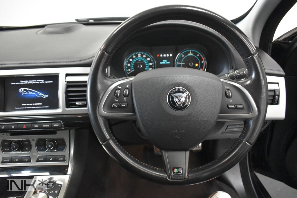 Used Jaguar XF 2015 for sale - 76245151: Photo 19