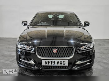 Used Jaguar XE 2019 for sale - 78954820: Photo