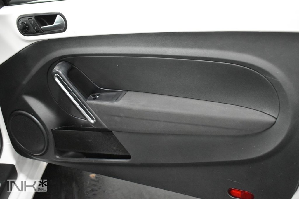 Used Volkswagen Beetle 2013 for sale - 77027096: Photo 31