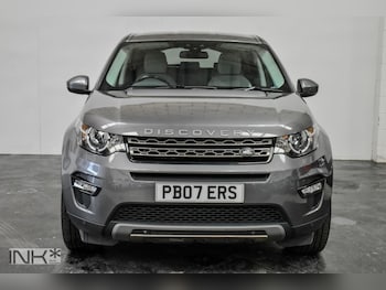 Used Land Rover Discovery Sport 2017 for sale - 79370551: Photo