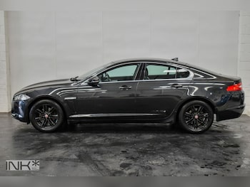 Used Jaguar XF 2015 for sale - 75974401: Photo