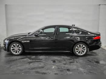 Used Jaguar XF 2017 for sale - 79722559: Photo