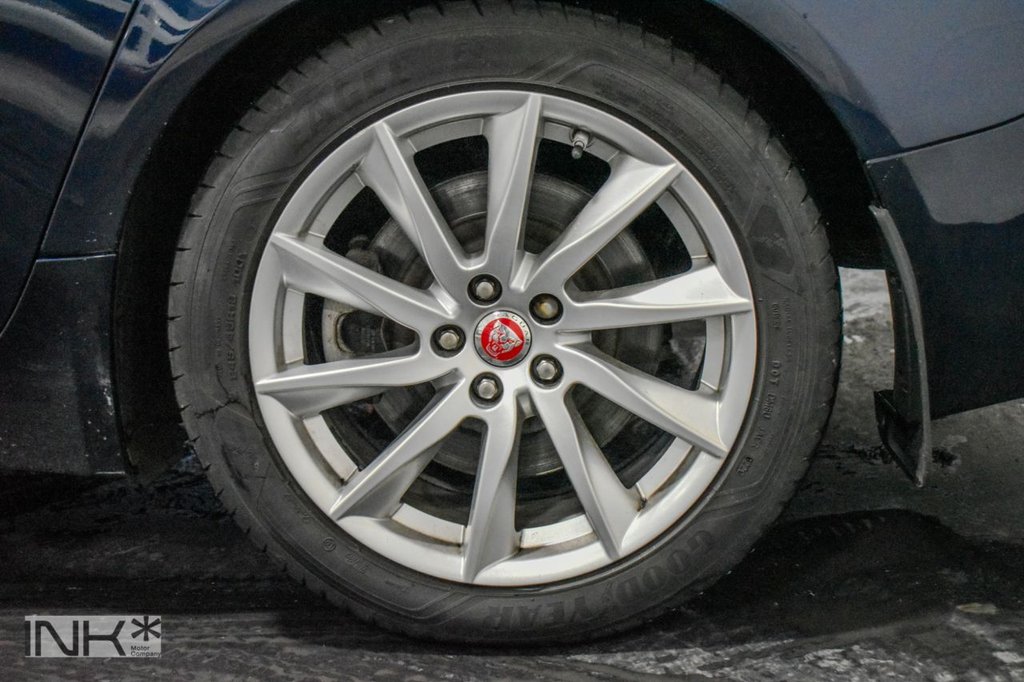 Used Jaguar XF 2014 for sale - 77593779: Photo 11