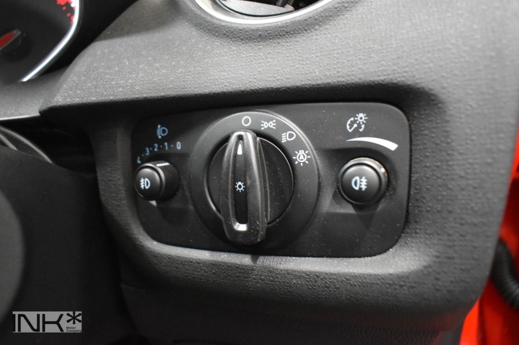 Used Ford Fiesta 2017 for sale - 76279476: Photo 42