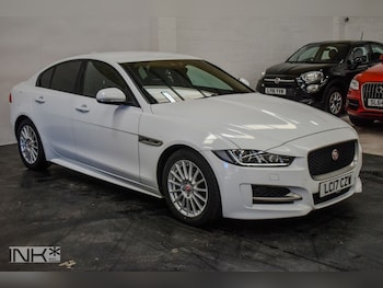 Used Jaguar XE 2017 for sale - 78514304: Photo