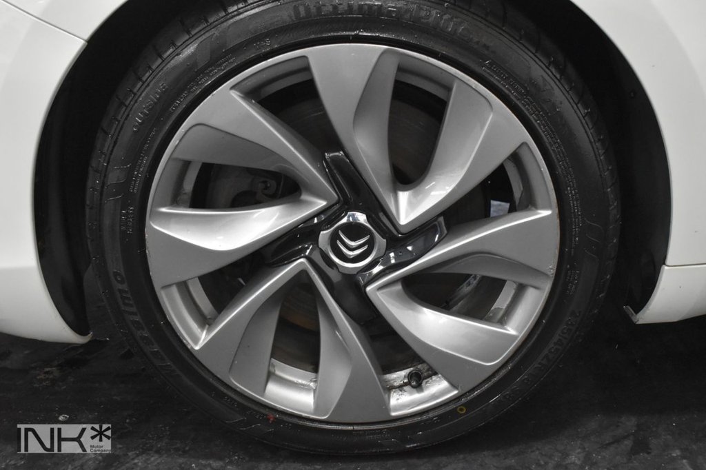 Used Citroen DS5 2014 for sale - 76686157: Photo 11