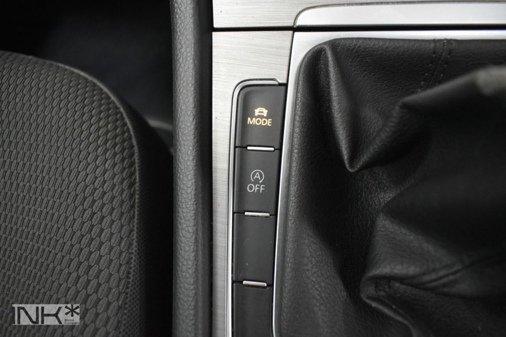 Used Volkswagen Golf 2015 for sale - 76210200: Photo 23