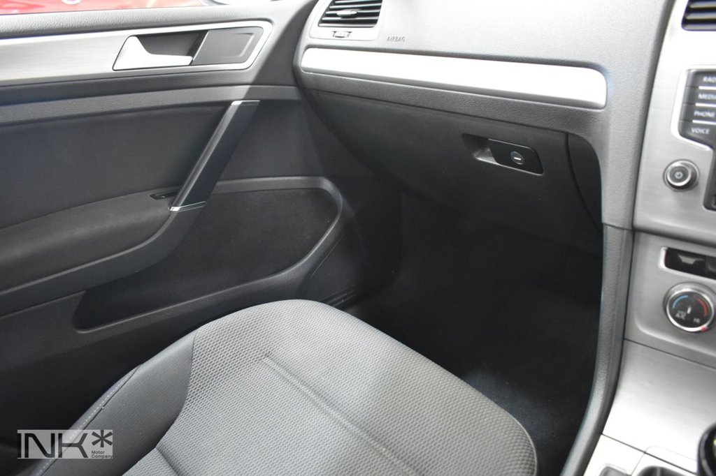 Used Volkswagen Golf 2015 for sale - 76210200: Photo 36