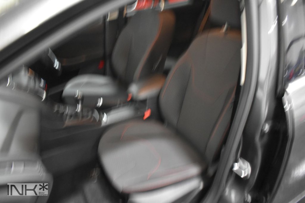 Used Ford Focus 2016 for sale - 76923196: Photo 13