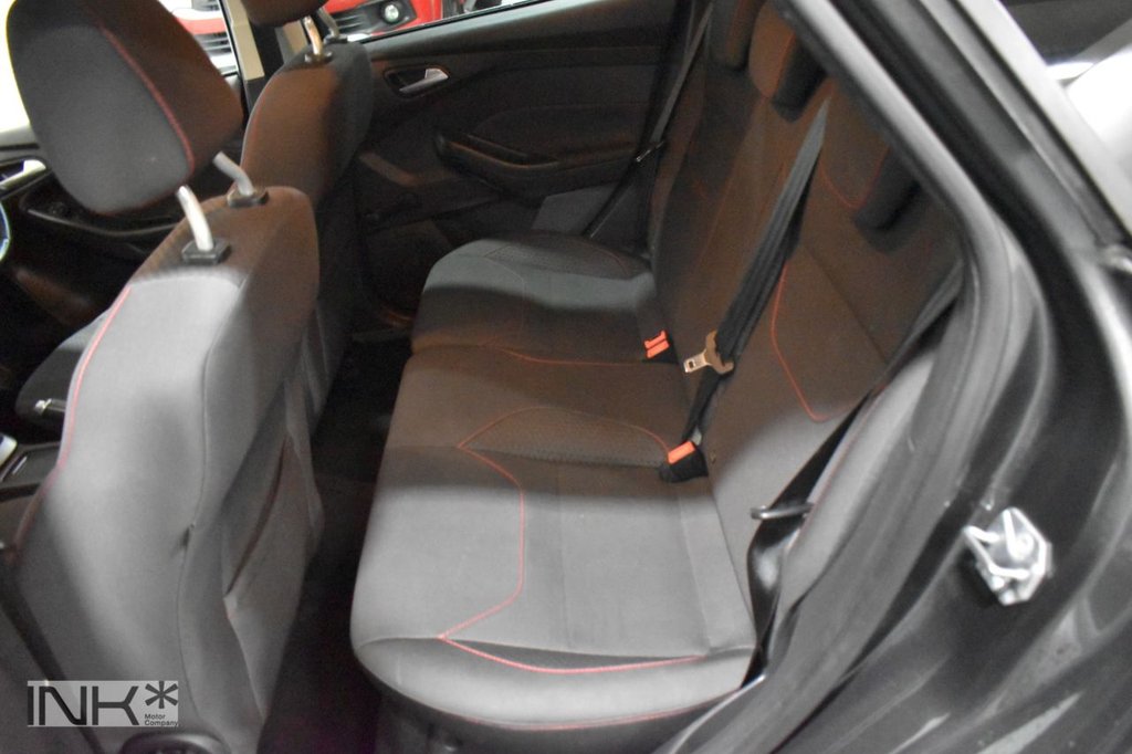 Used Ford Focus 2016 for sale - 76923196: Photo 14