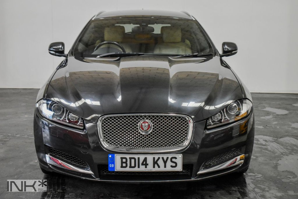 Used Jaguar XF 2014 for sale - 77792091: Photo 4