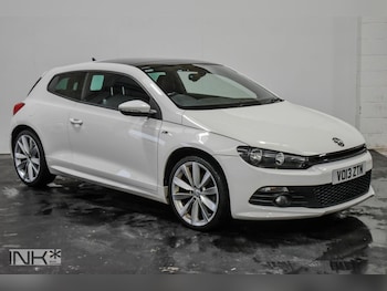 2013 (13) - 2.0 TSI 210 R-Line 3dr