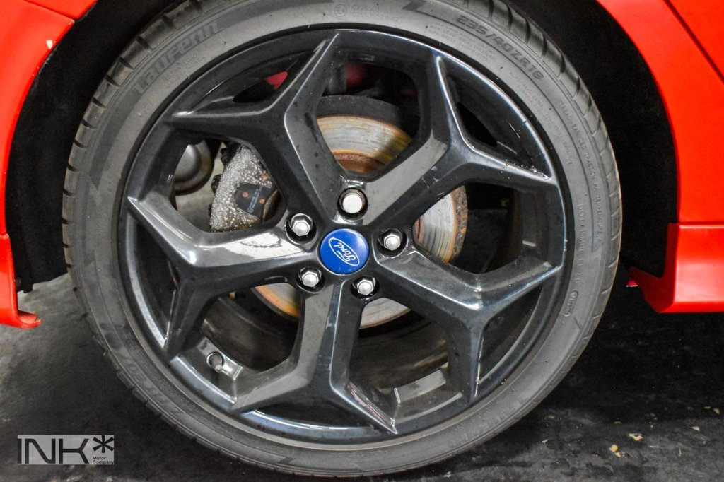 Used Ford Focus 2017 for sale - 76470396: Photo 11