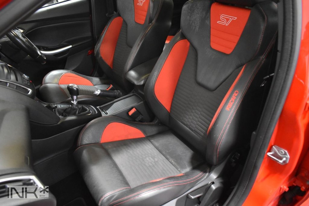 Used Ford Focus 2017 for sale - 76470396: Photo 13