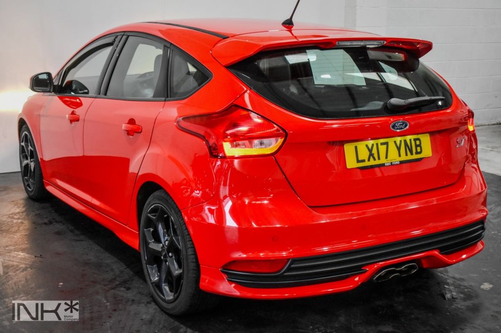 Used Ford Focus 2017 for sale - 76470396: Photo 9