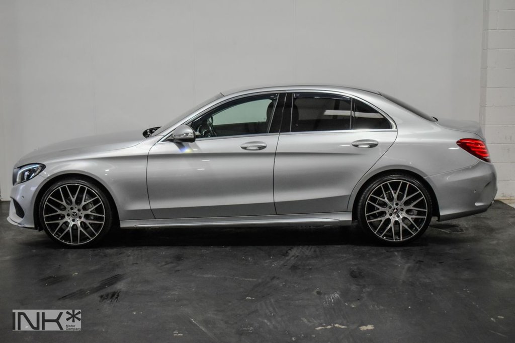 Used Mercedes-Benz C Class 2014 for sale - 76582393: Photo 2
