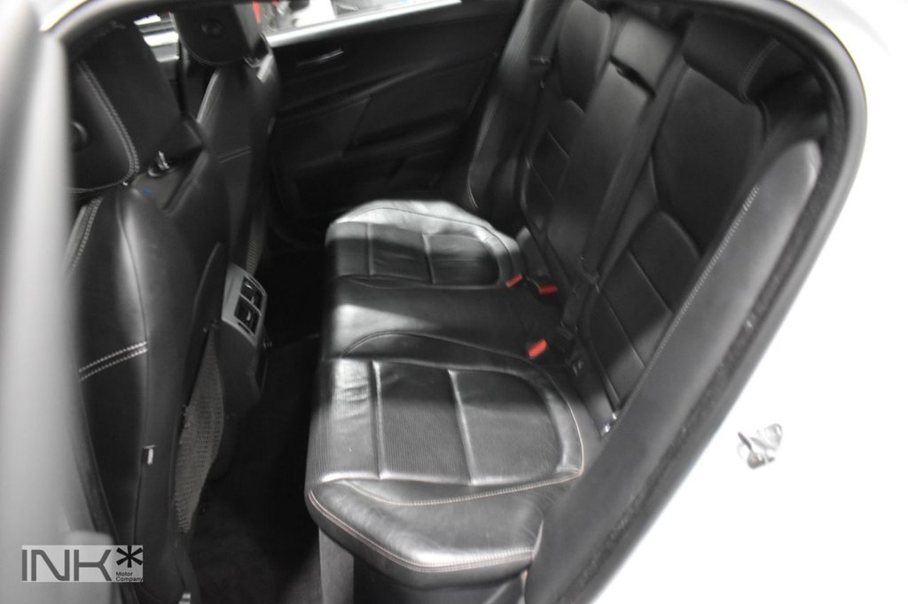 Used Jaguar XE 2016 for sale - 76883254: Photo 14