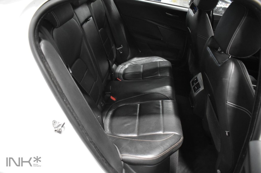 Used Jaguar XE 2016 for sale - 76883254: Photo 15