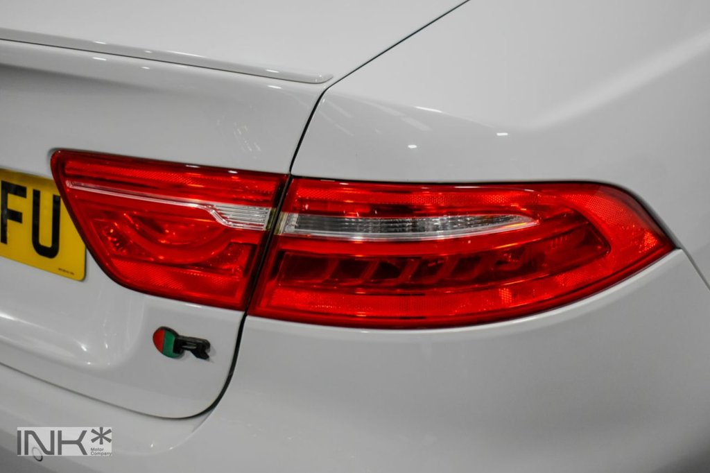 Used Jaguar XE 2016 for sale - 76883254: Photo 28