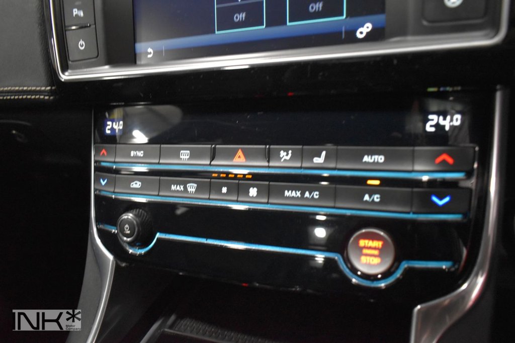 Used Jaguar XE 2016 for sale - 76883254: Photo 37