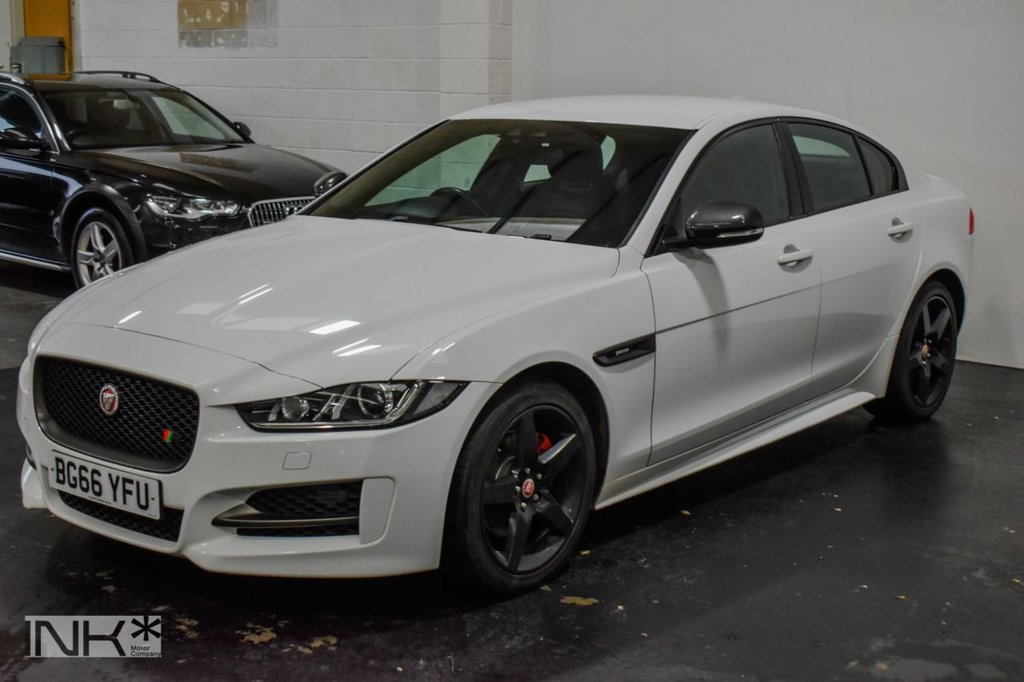 Used Jaguar XE 2016 for sale - 76883254: Photo 5