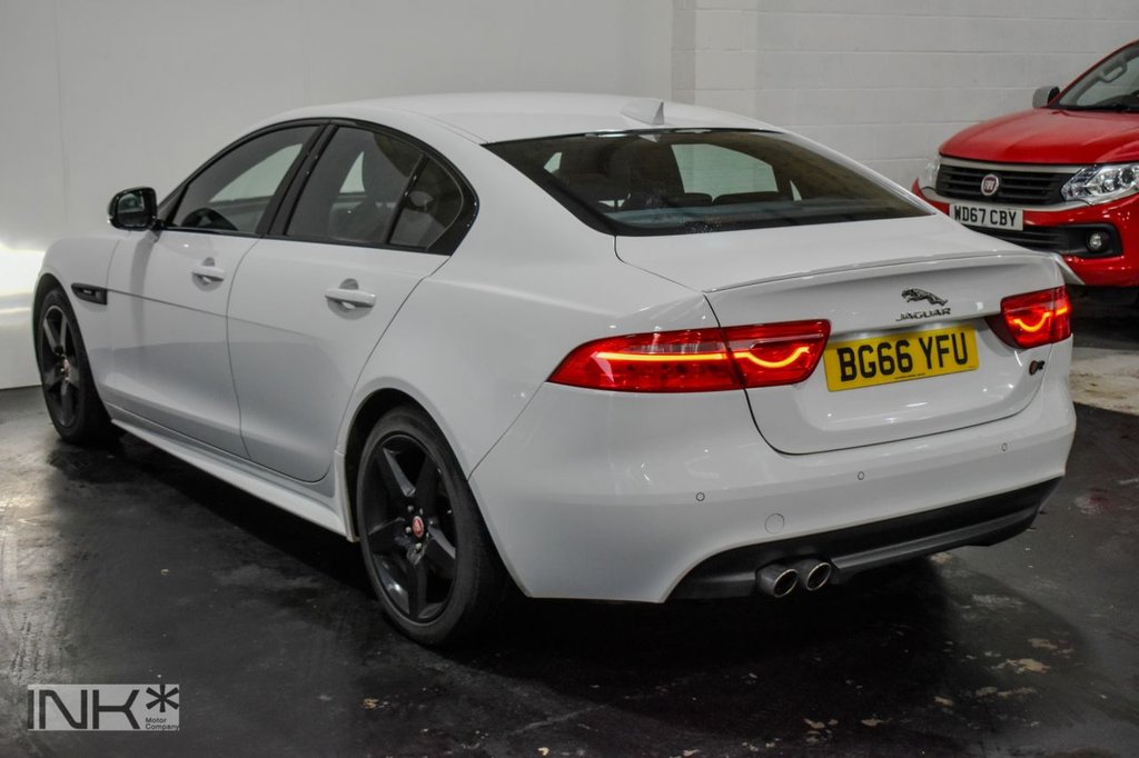 Used Jaguar XE 2016 for sale - 76883254: Photo 8