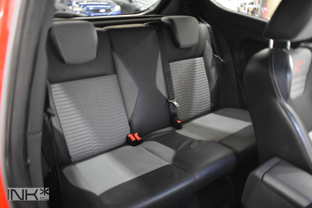 Used Ford Fiesta 2013 for sale - 76245486: Photo 14