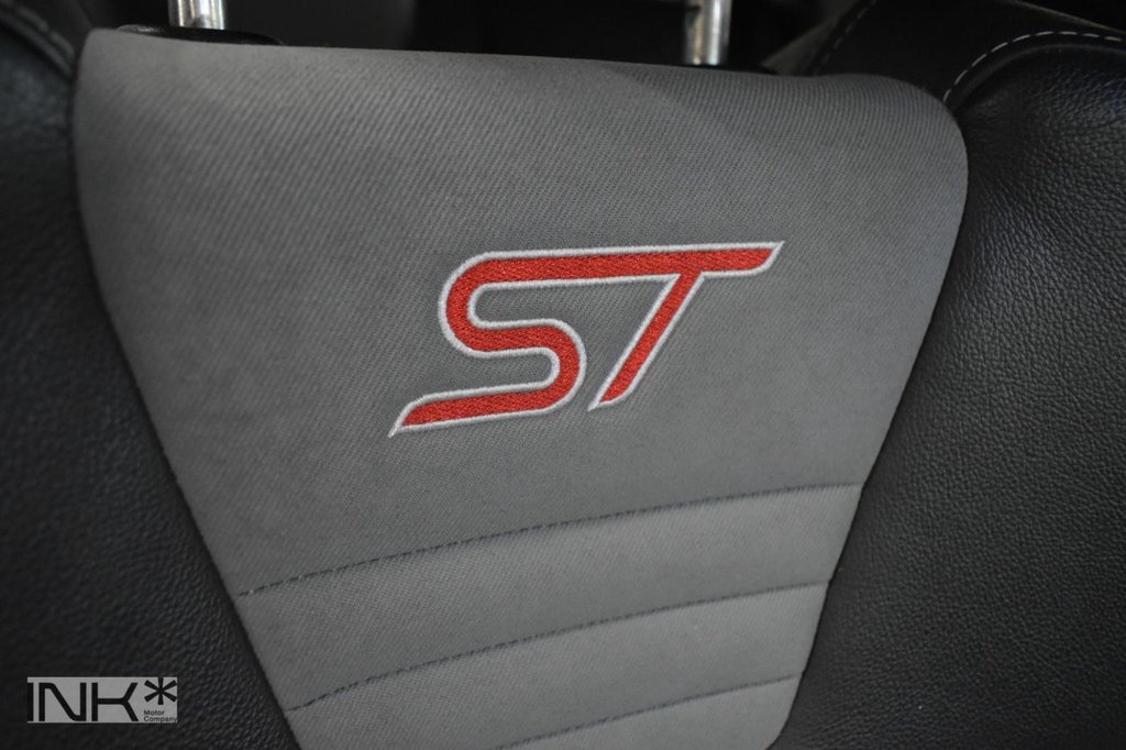 Used Ford Fiesta 2013 for sale - 76245486: Photo 16