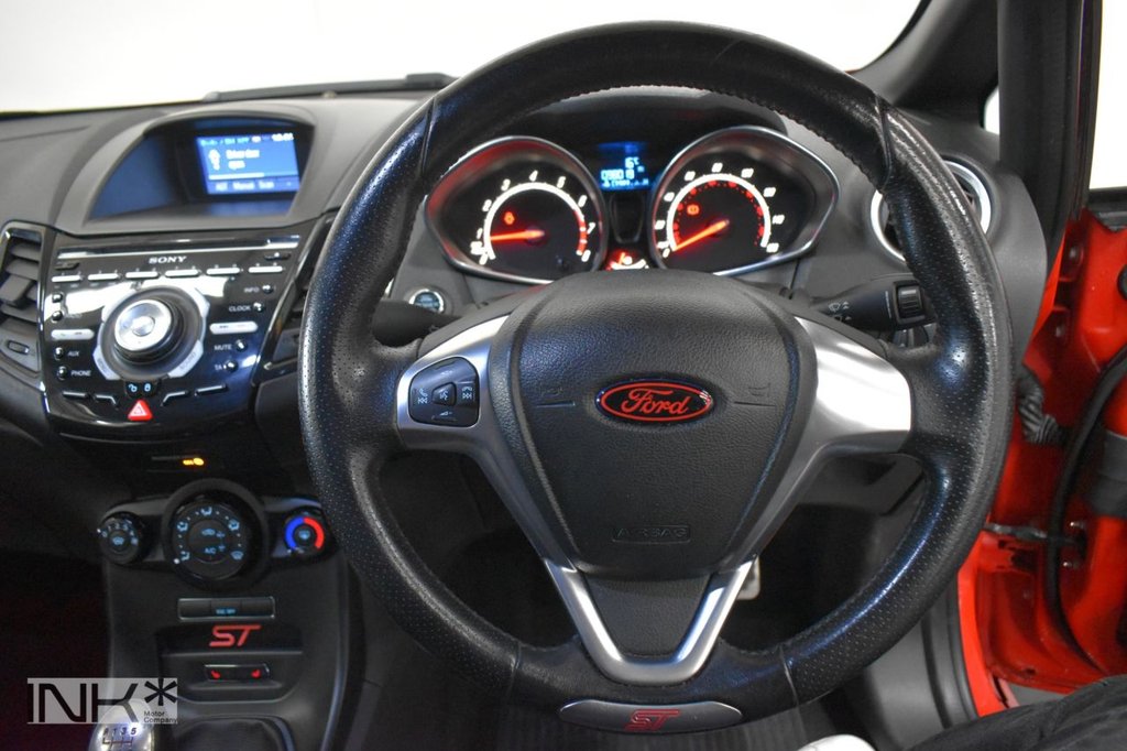 Used Ford Fiesta 2013 for sale - 76245486: Photo 17