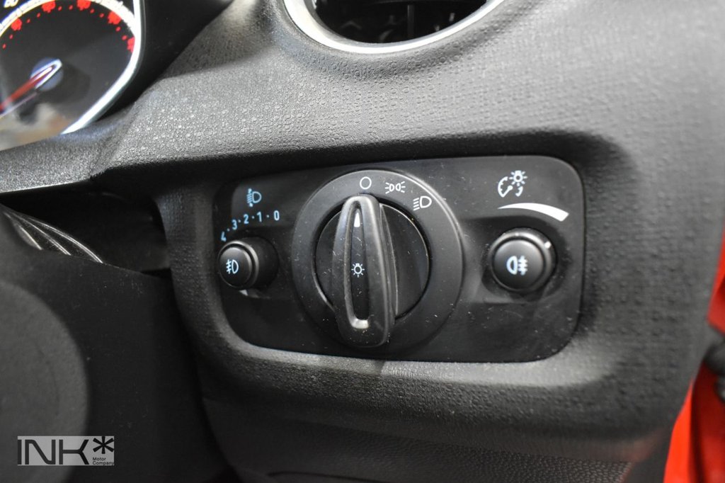 Used Ford Fiesta 2013 for sale - 76245486: Photo 26