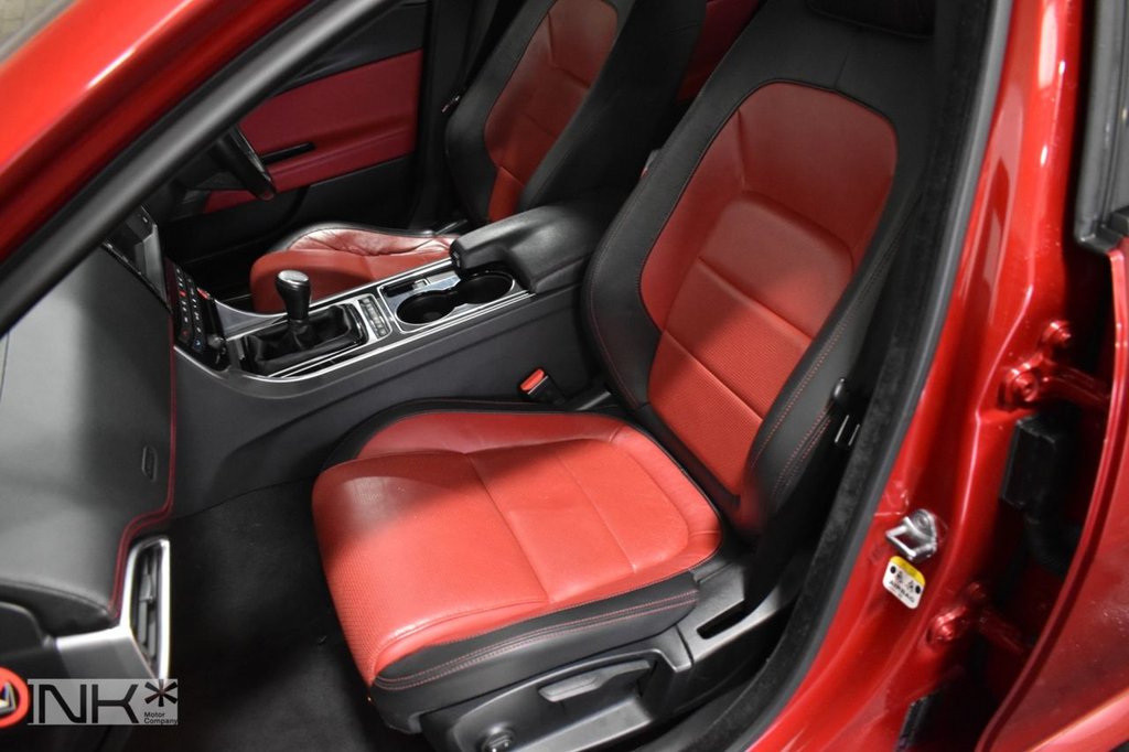 Used Jaguar XE 2016 for sale - 77594152: Photo 16