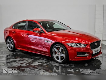 Used Jaguar XE 2016 for sale - 77594152: Photo