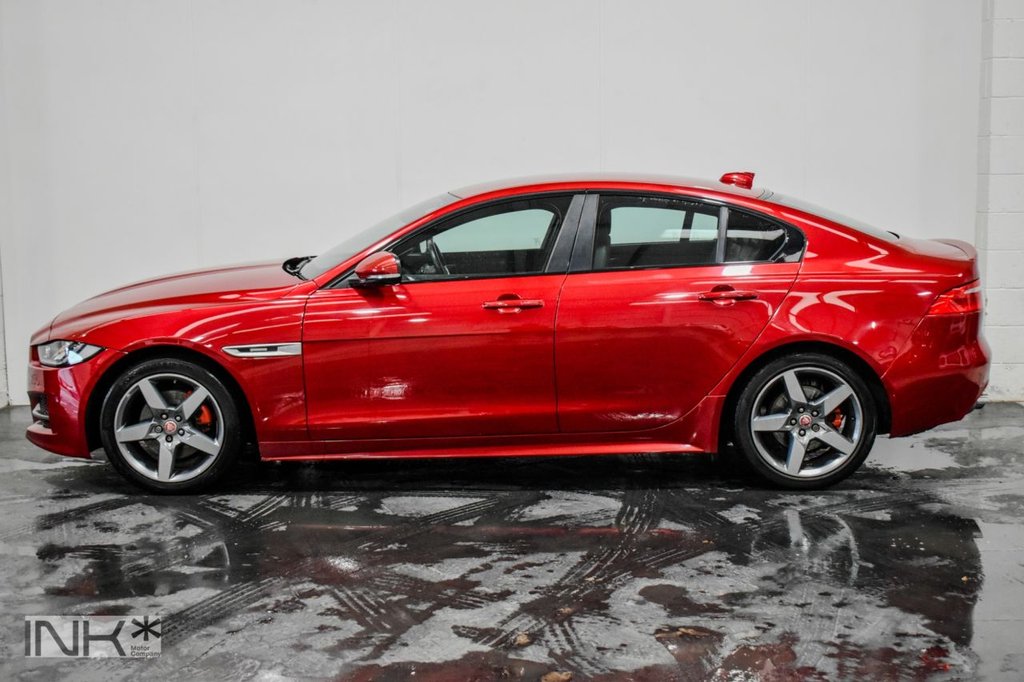 Used Jaguar XE 2016 for sale - 77594152: Photo 2