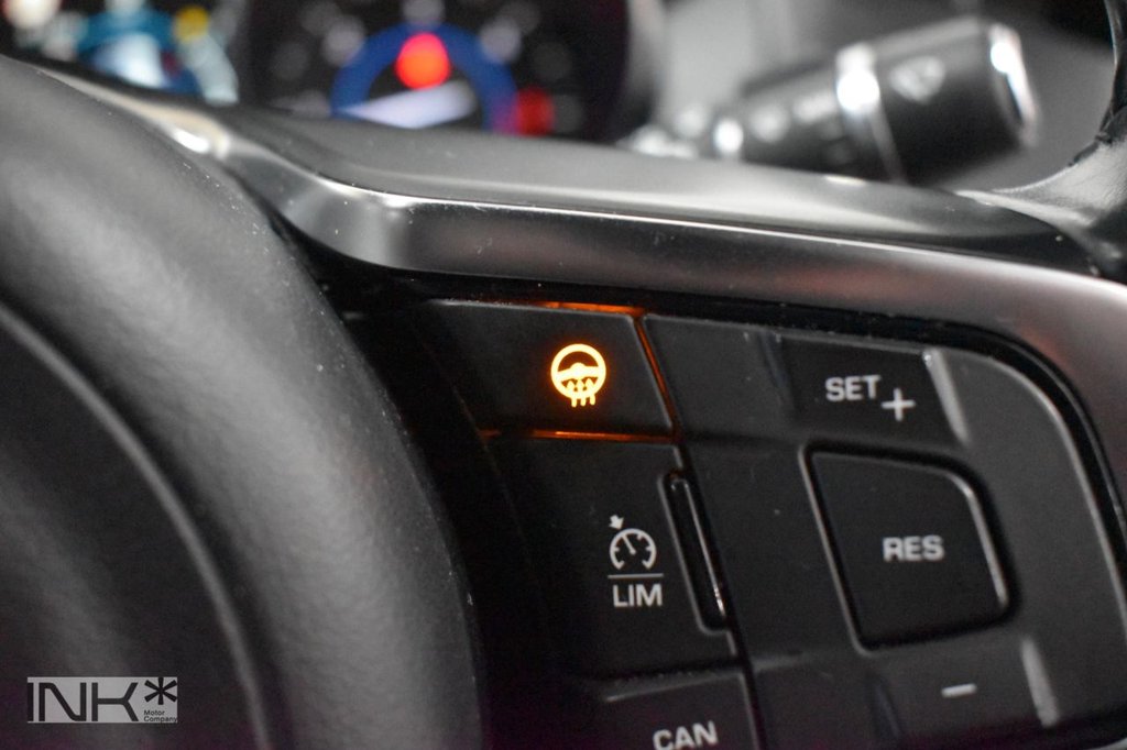 Used Jaguar XE 2016 for sale - 77594152: Photo 25