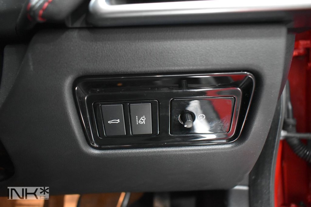 Used Jaguar XE 2016 for sale - 77594152: Photo 35