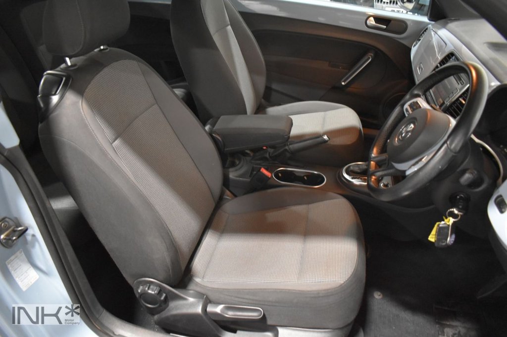 Used Volkswagen Beetle 2013 for sale - 76724657: Photo 12