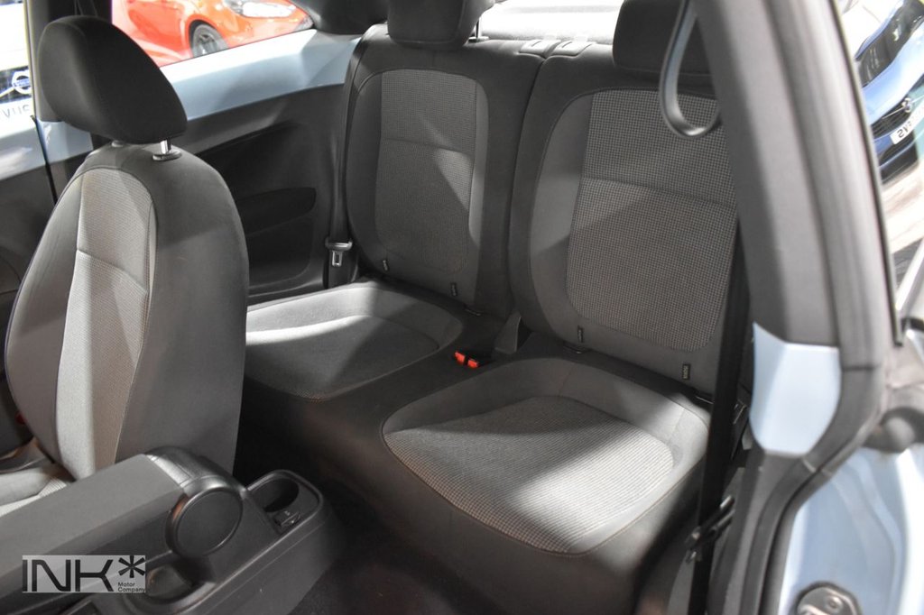 Used Volkswagen Beetle 2013 for sale - 76724657: Photo 14