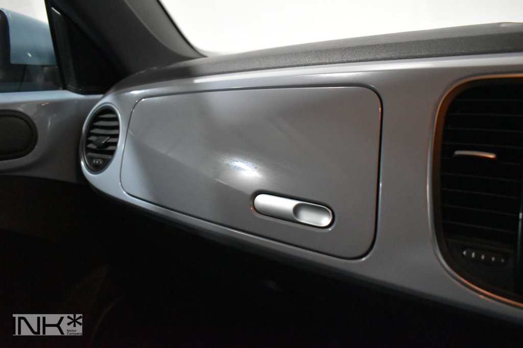 Used Volkswagen Beetle 2013 for sale - 76724657: Photo 25