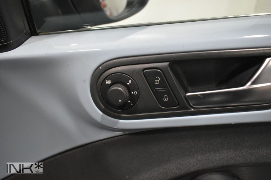 Used Volkswagen Beetle 2013 for sale - 76724657: Photo 26