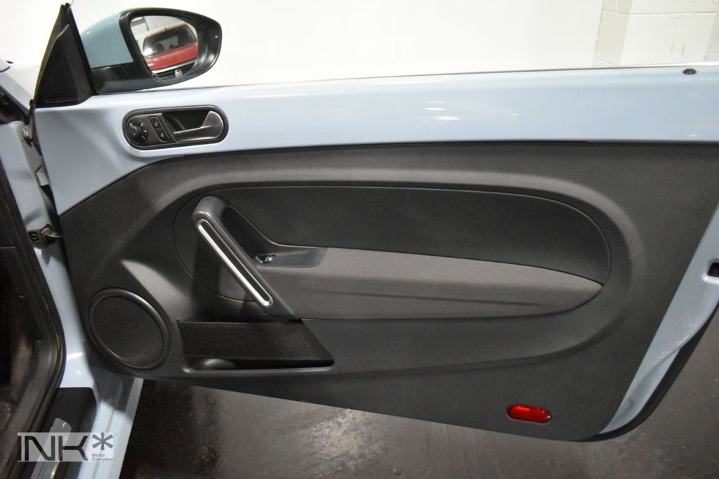 Used Volkswagen Beetle 2013 for sale - 76724657: Photo 33