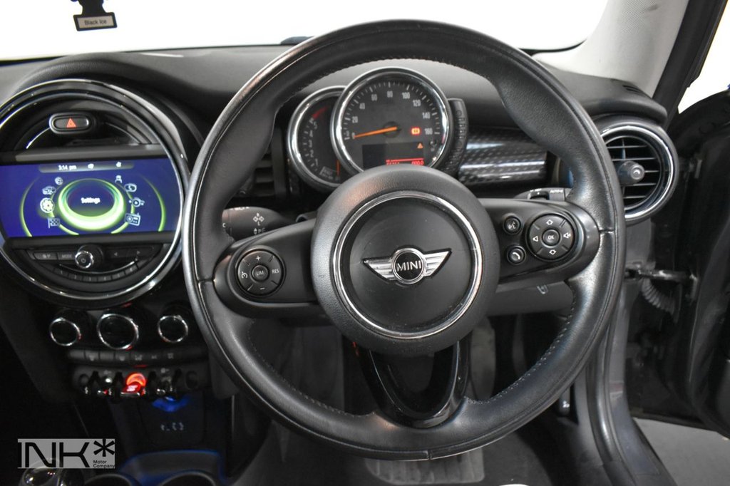 Used MINI Hatch 2015 for sale - 76923470: Photo 18