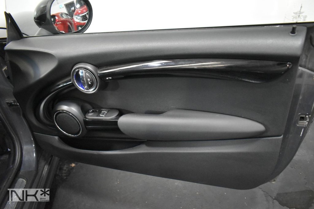 Used MINI Hatch 2015 for sale - 76923470: Photo 37