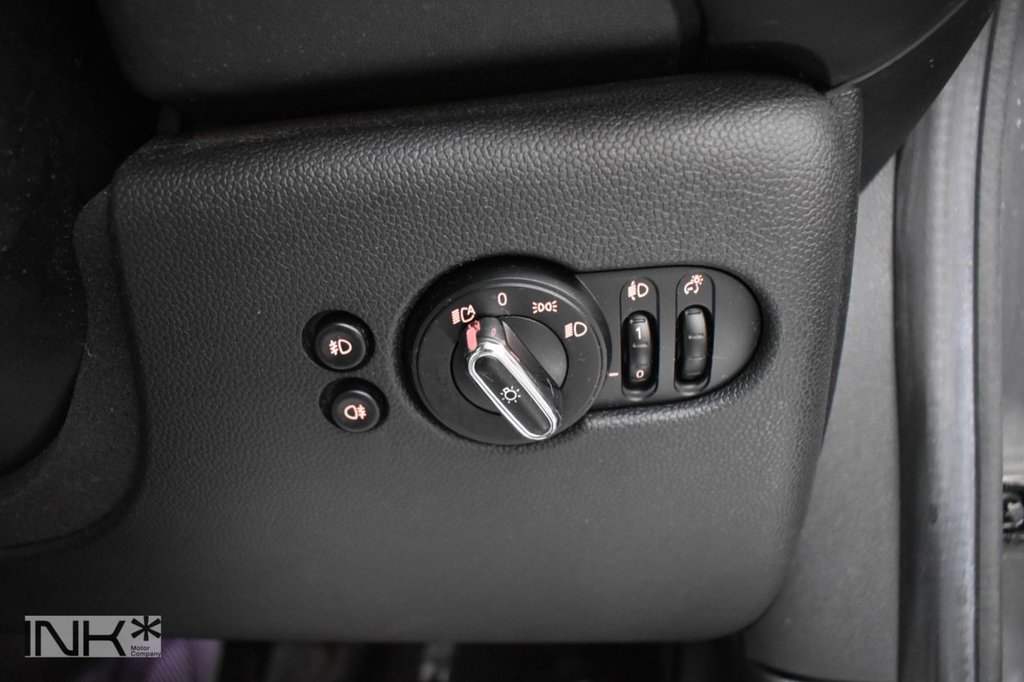 Used MINI Hatch 2015 for sale - 76923470: Photo 39