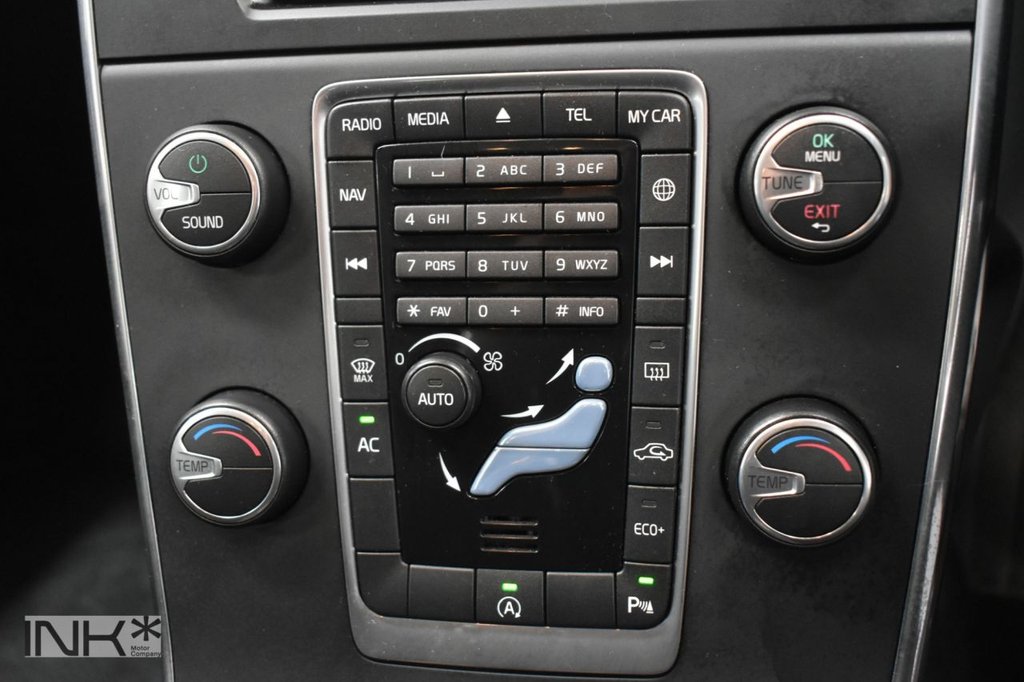 Used Volvo V60 2016 for sale - 77110348: Photo 23