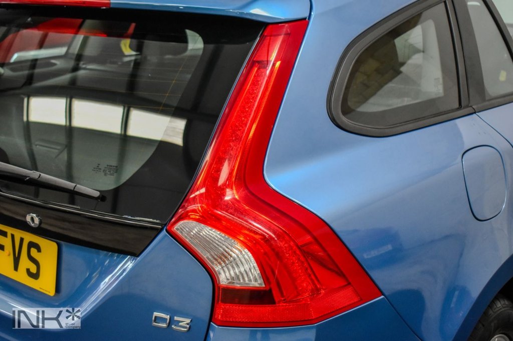 Used Volvo V60 2016 for sale - 77110348: Photo 33