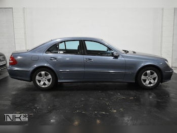 Used Mercedes-Benz E Class 2005 for sale - 77171577: Photo